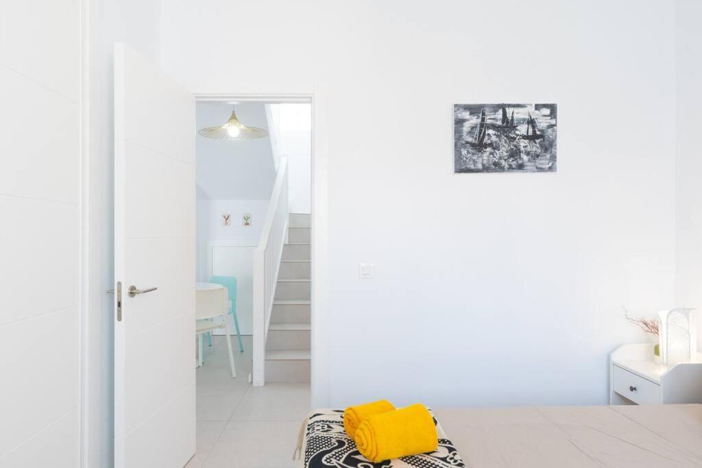 Casa Lolalo - Modern Villa With Pool, 15Min Walk To Marina Rubicon Playa Blanca  Luaran gambar