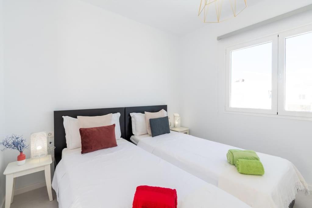 Casa Lolalo - Modern Villa With Pool, 15Min Walk To Marina Rubicon Playa Blanca  Luaran gambar